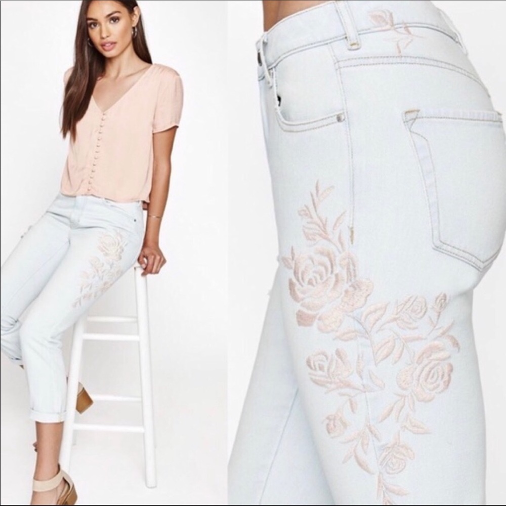 Kendall & Kylie embroidered jeans 25